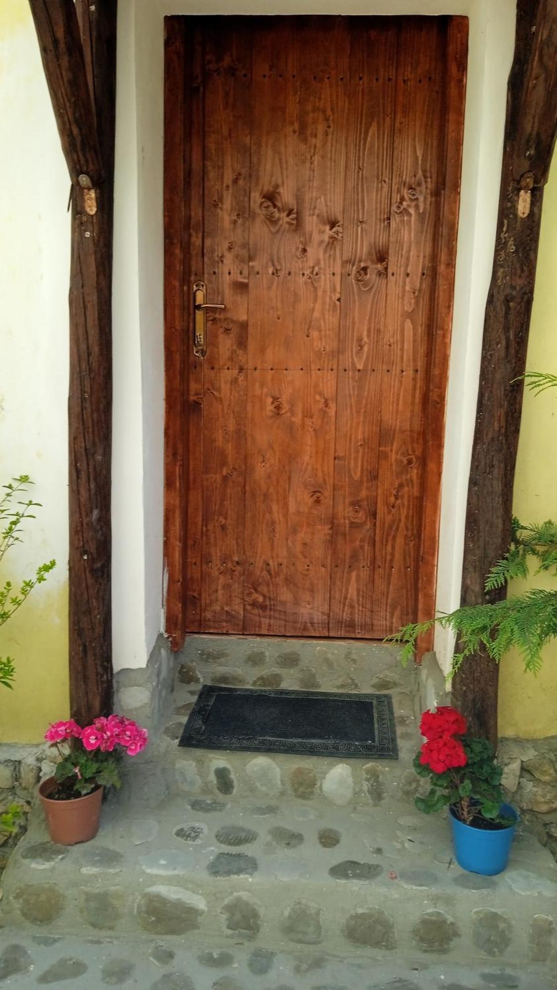 Karafil Guesthouse Gjirokastër Eksteriør bilde