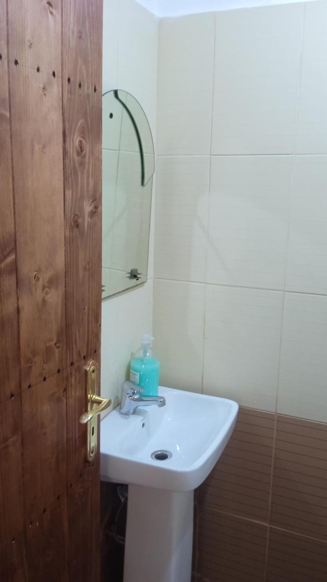 Karafil Guesthouse Gjirokastër Eksteriør bilde