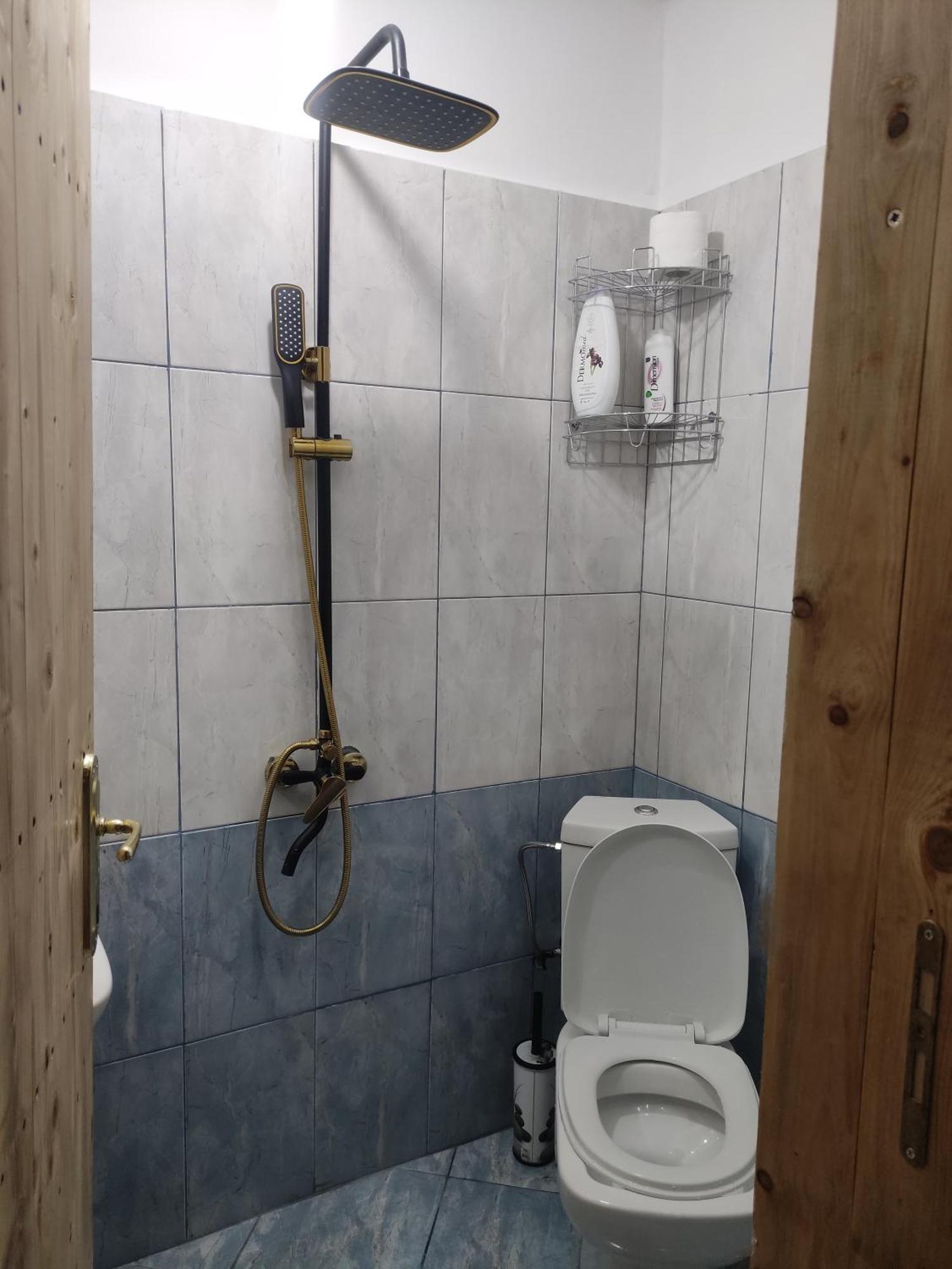Karafil Guesthouse Gjirokastër Eksteriør bilde